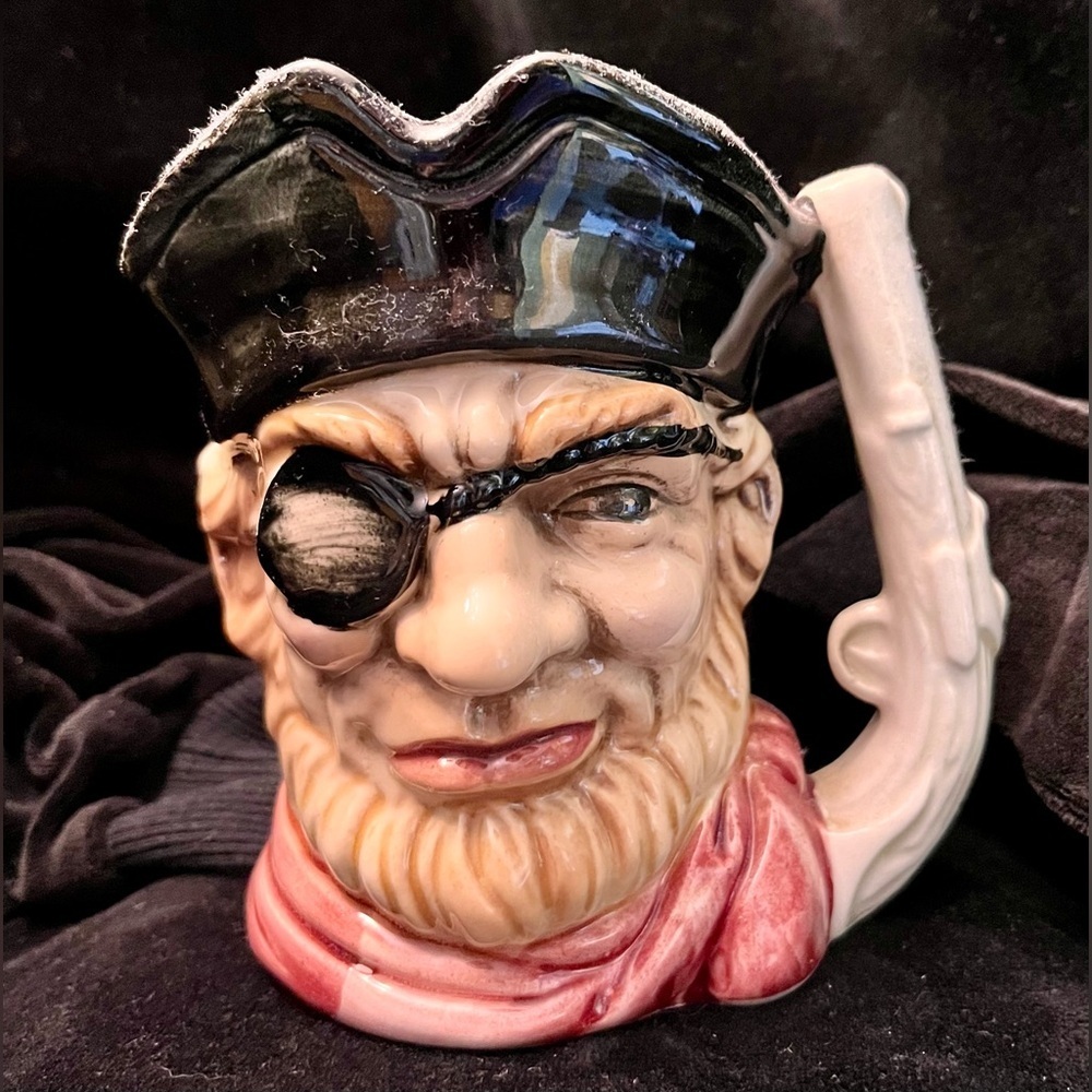 Vintage Pirate Toby Mug Eye Patch Pistol Gun Handle Buccaneer Character Kitsch